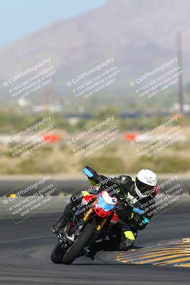 media/May-26-2024-TrackXperience (Sun) [[9b53715927]]/3-Level 2/Session 2 (Turn 11)/